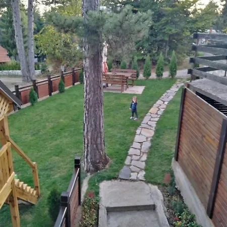 Apartment Lotos *