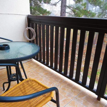 Lotos Apartment Kaludjerske Bare