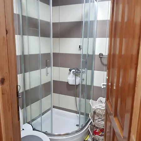 Apartment Lotos *