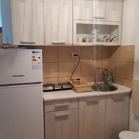 Lotos Apartment Kaludjerske Bare